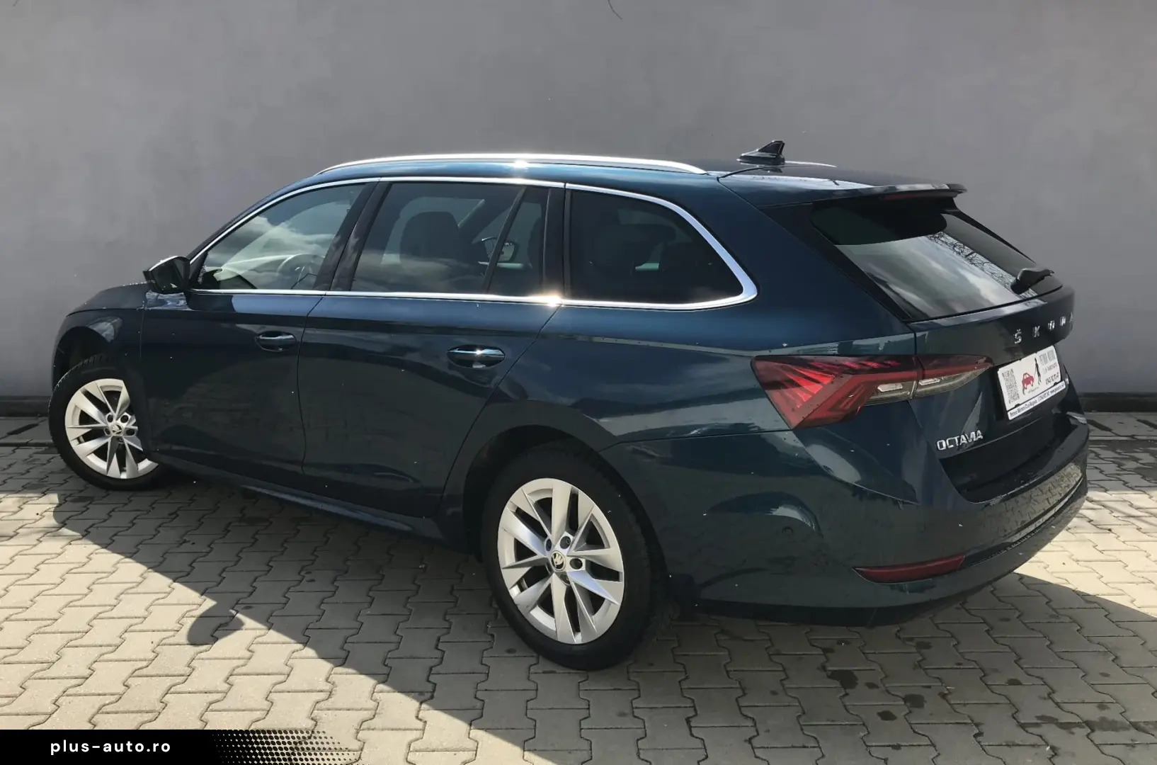 SKODA OCTAVIA MHEV Business Plus