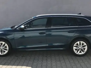 SKODA OCTAVIA MHEV Business Plus