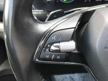 SKODA OCTAVIA MHEV Business Plus