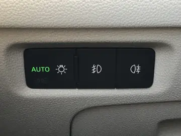 SKODA OCTAVIA MHEV Business Plus