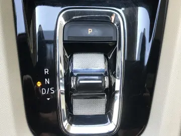 SKODA OCTAVIA MHEV Business Plus