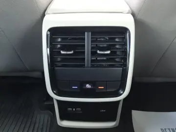 SKODA OCTAVIA MHEV Business Plus