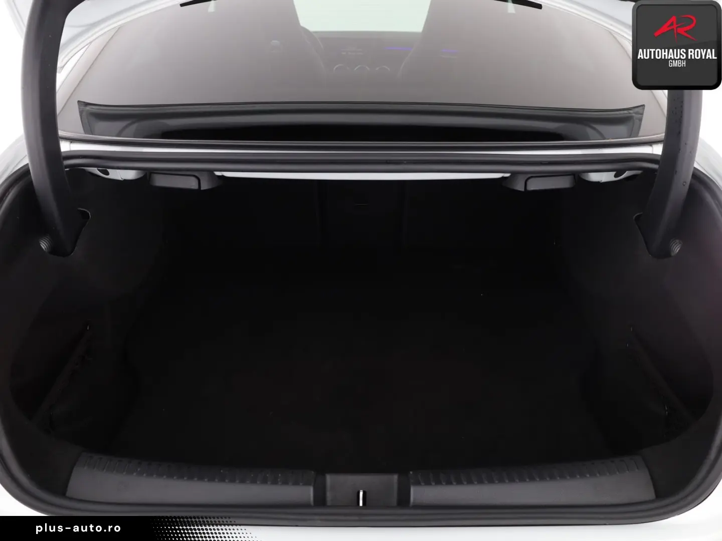 MERCEDES-BENZ CLA 250 e AMG NIGHT BURMESTER MULTIBEAM MEMORY