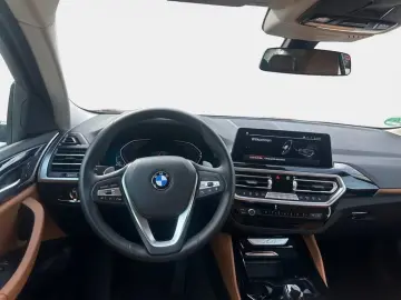 BMW X4 xDrive20i Aut. AHK Ambiente HiFi Adapt. LED