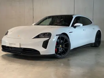 PORSCHE Taycan GTS Sport Turismo   Massagefunktion