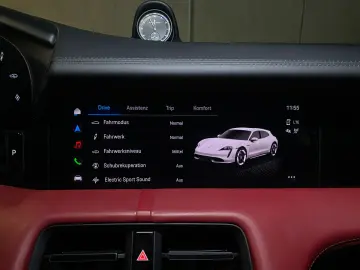PORSCHE Taycan GTS Sport Turismo   Massagefunktion