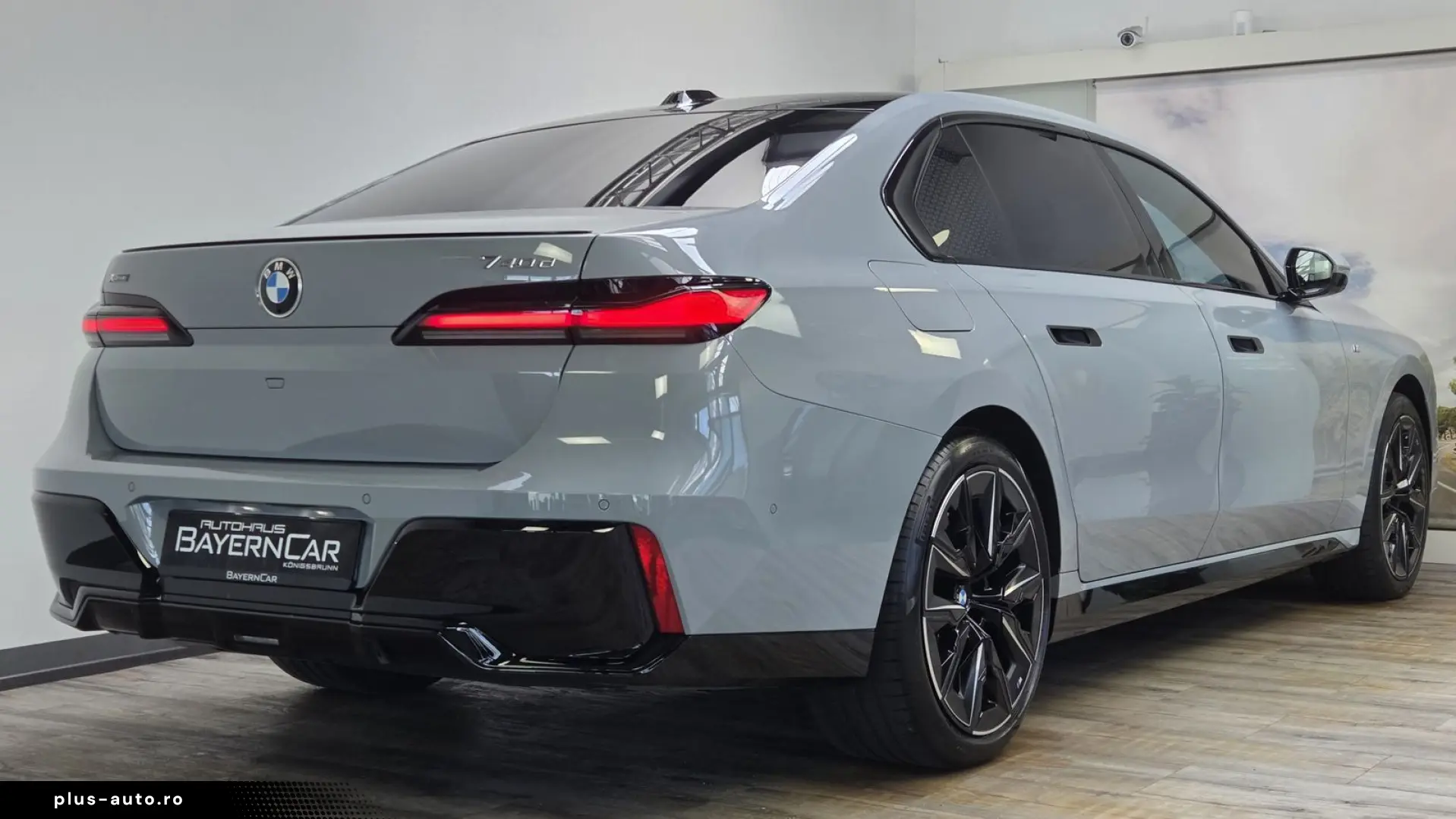 BMW 740d xDrive M Sport Pro B&W Massage Sitzlüftung