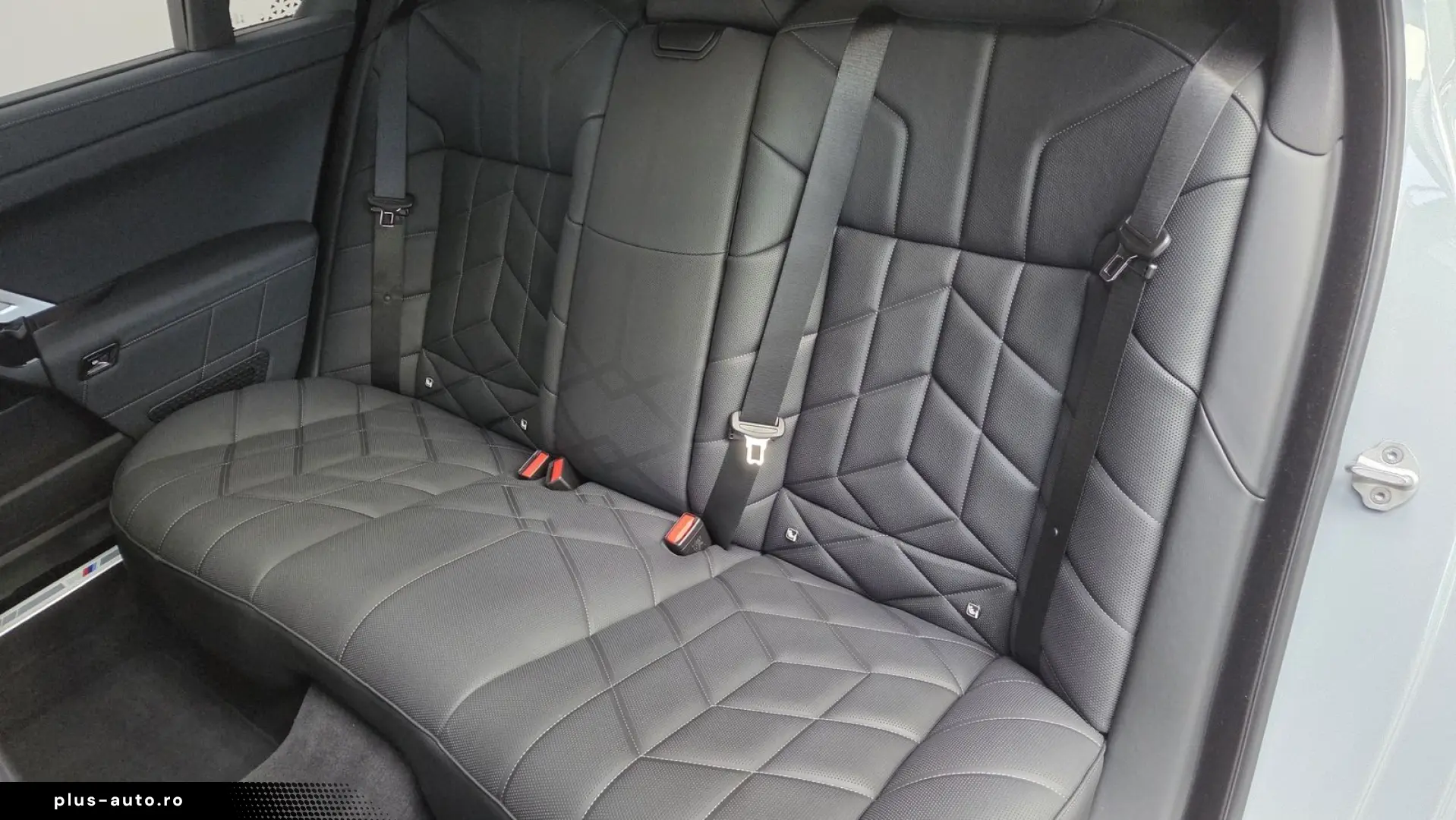 BMW 740d xDrive M Sport Pro B&W Massage Sitzlüftung