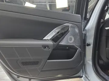 BMW 740d xDrive M Sport Pro B&W Massage Sitzlüftung