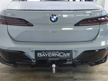 BMW 740d xDrive M Sport Pro B&W Massage Sitzlüftung