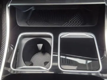 BMW 740d xDrive M Sport Pro B&W Massage Sitzlüftung