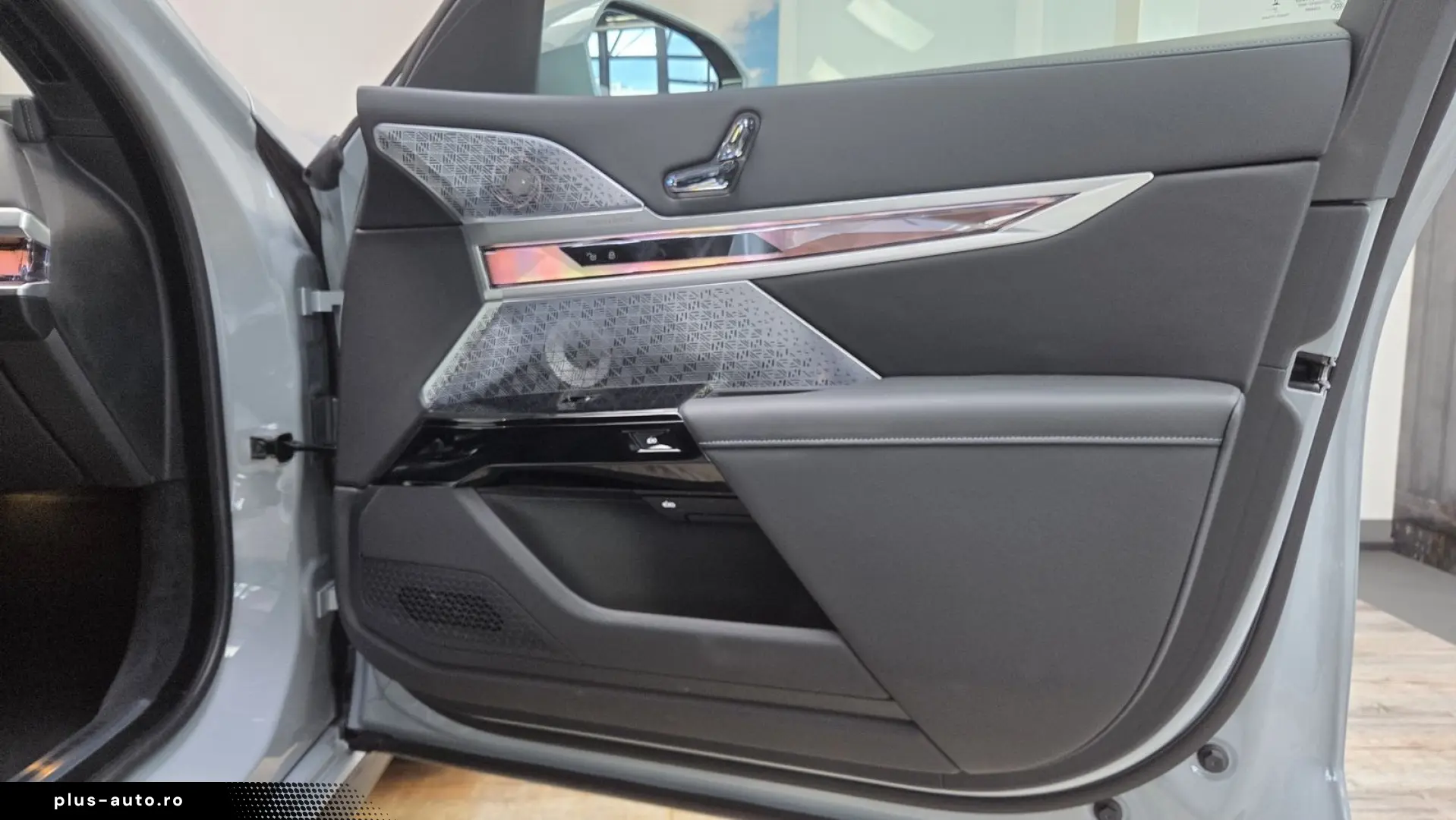 BMW 740d xDrive M Sport Pro B&W Massage Sitzlüftung