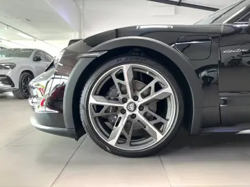 Porsche Taycan TAYCAN 4 CROSS TURISMO PANO
