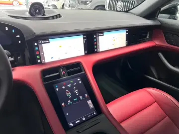 Porsche Taycan TAYCAN 4 CROSS TURISMO PANO