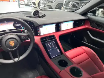 Porsche Taycan TAYCAN 4 CROSS TURISMO PANO