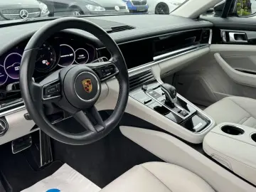 PORSCHE Panamera 4 S NAVI LED PANO SHZ ACC SPUR LEDER