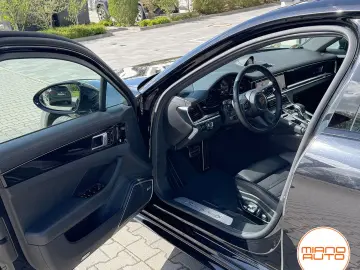 PORSCHE Panamera 4S E-Hyb ST  21  Matrix Pano Soft Chron