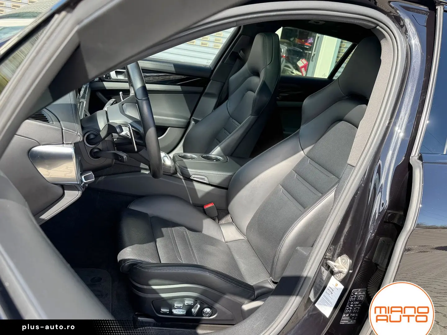 PORSCHE Panamera 4S E-Hyb ST  21  Matrix Pano Soft Chron