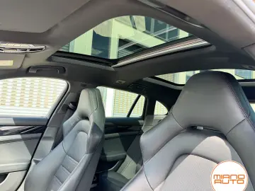 PORSCHE Panamera 4S E-Hyb ST  21  Matrix Pano Soft Chron