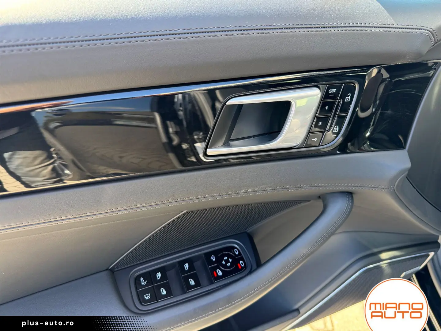 PORSCHE Panamera 4S E-Hyb ST  21  Matrix Pano Soft Chron