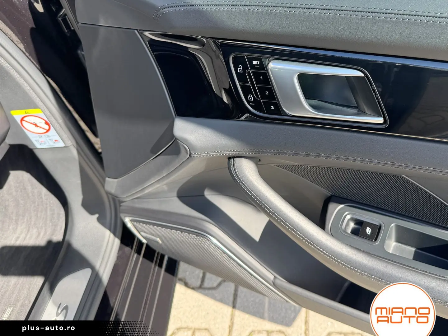 PORSCHE Panamera 4S E-Hyb ST  21  Matrix Pano Soft Chron