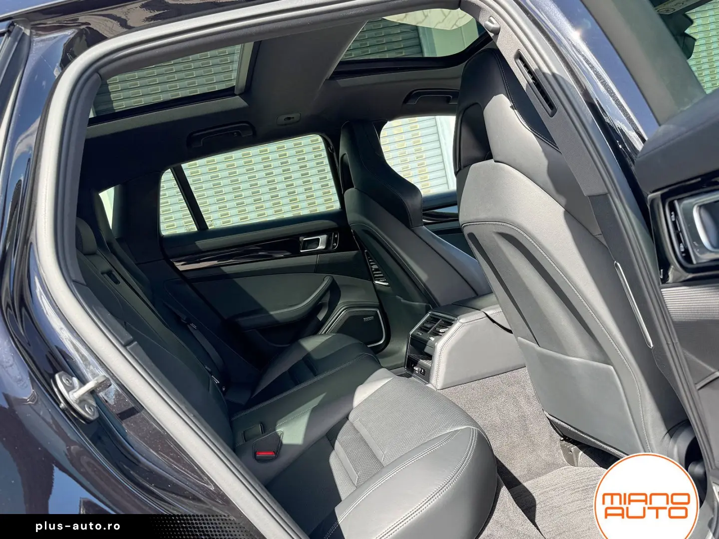 PORSCHE Panamera 4S E-Hyb ST  21  Matrix Pano Soft Chron
