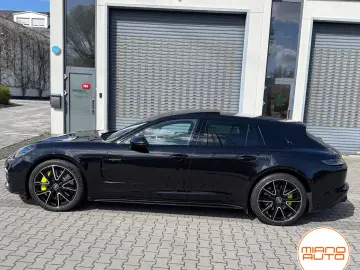 PORSCHE Panamera 4S E-Hyb ST  21  Matrix Pano Soft Chron