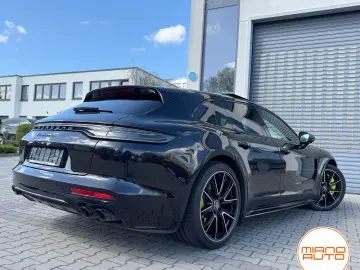 PORSCHE Panamera 4S E-Hyb ST  21  Matrix Pano Soft Chron