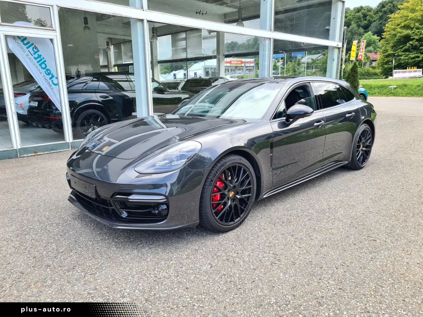 PORSCHE Panamera GTS HeadUp Pano BOSE SoftClose