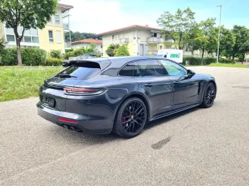 PORSCHE Panamera GTS HeadUp Pano BOSE SoftClose