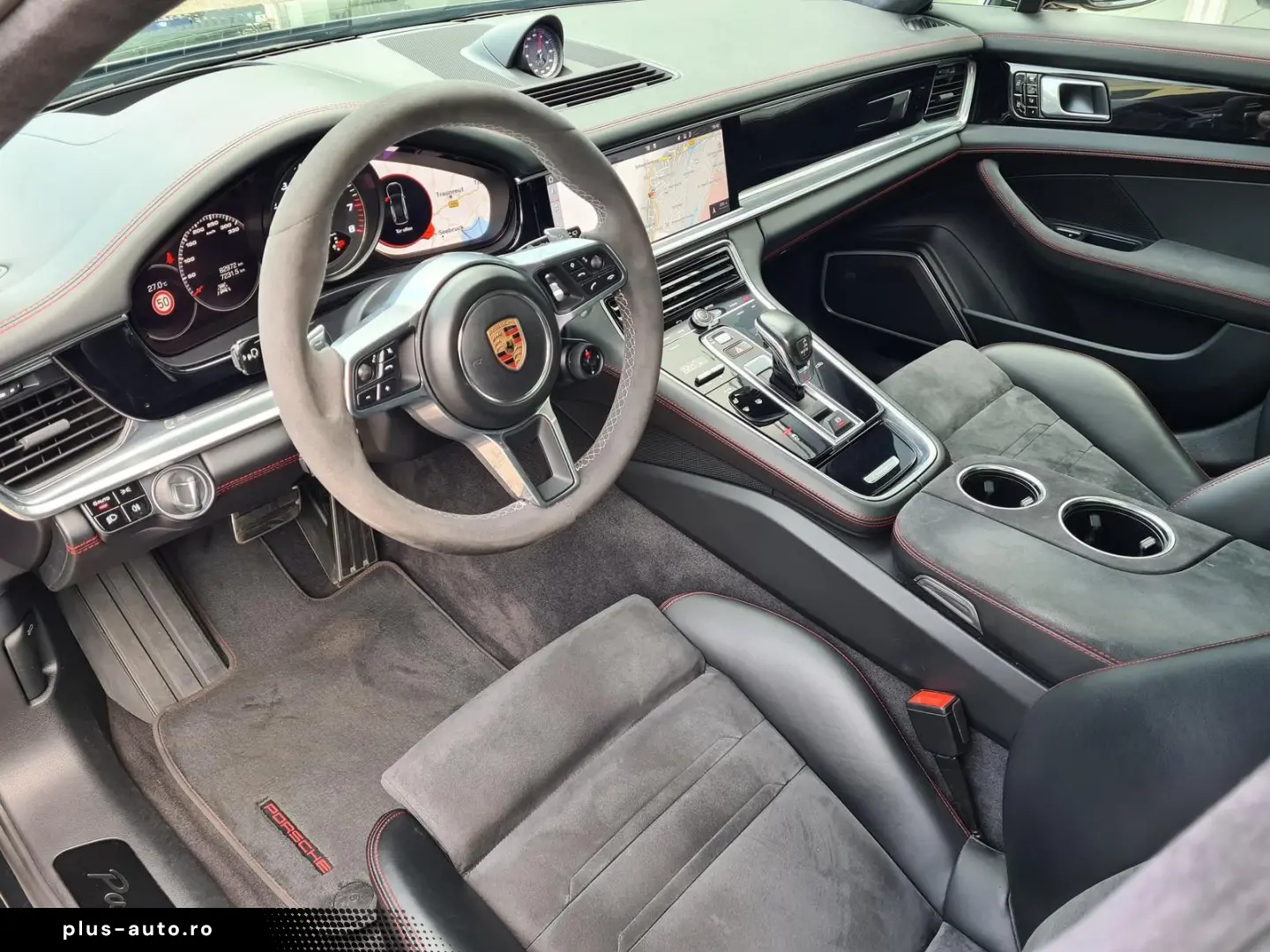 PORSCHE Panamera GTS HeadUp Pano BOSE SoftClose