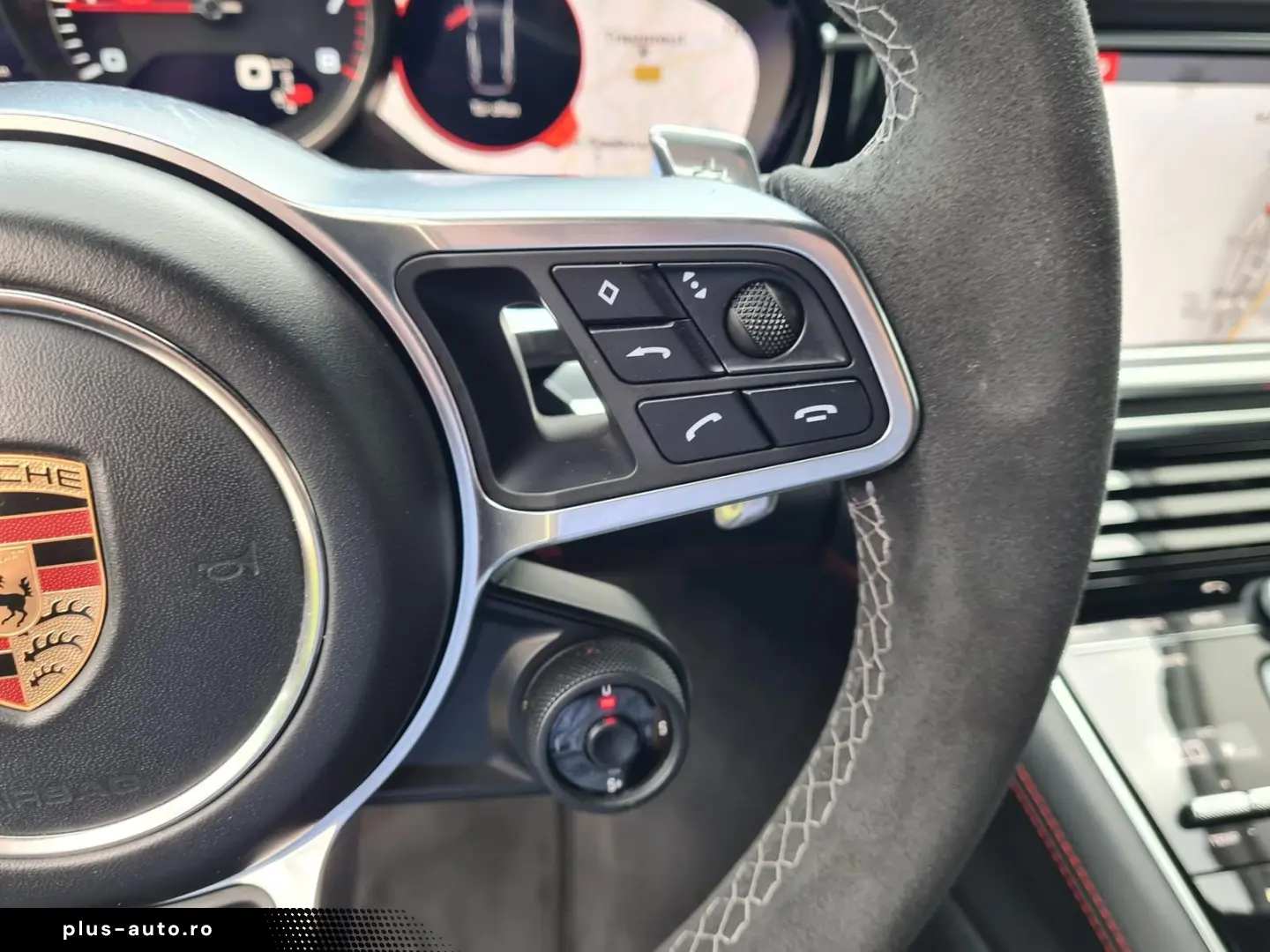 PORSCHE Panamera GTS HeadUp Pano BOSE SoftClose