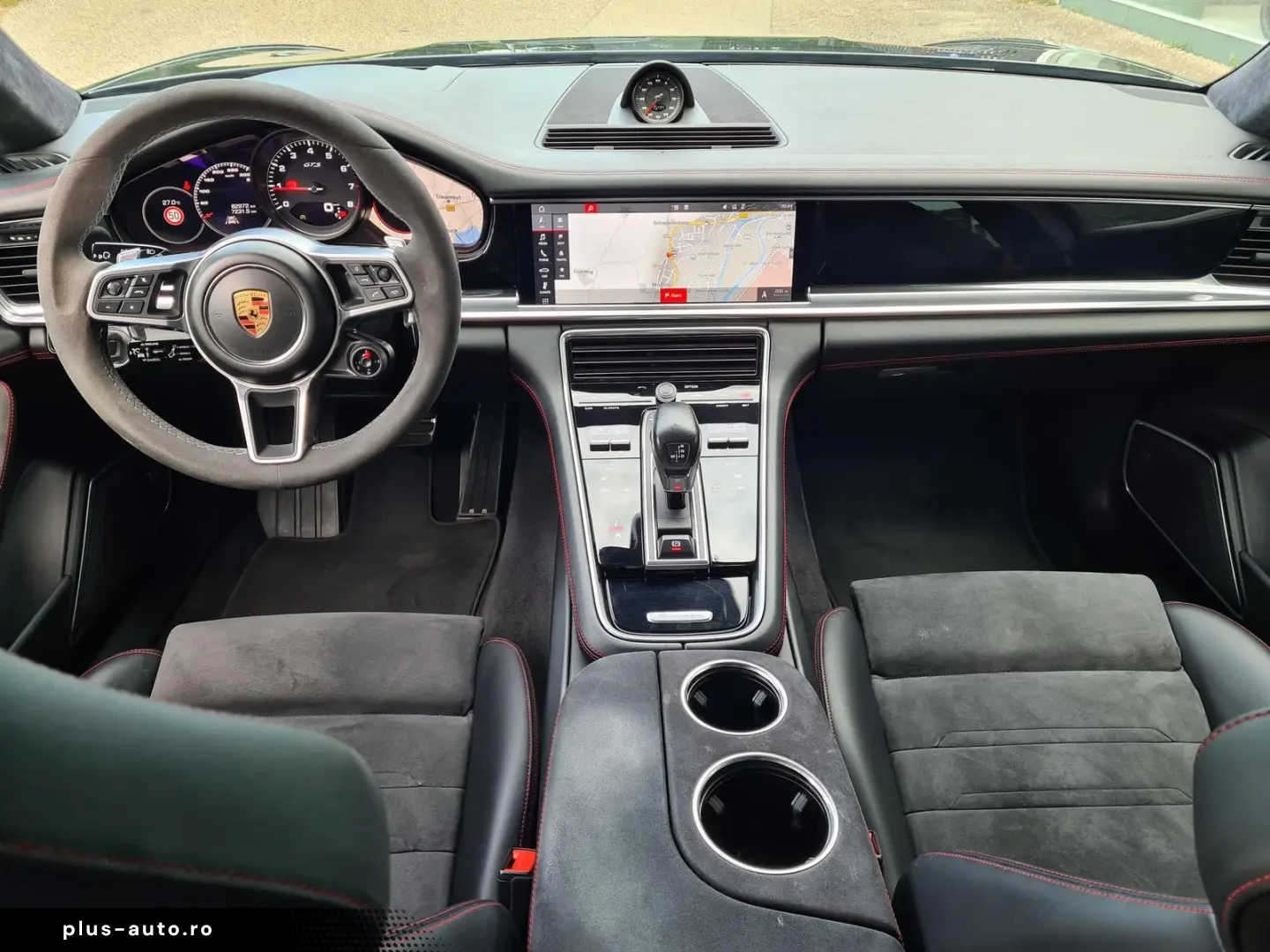 PORSCHE Panamera GTS HeadUp Pano BOSE SoftClose