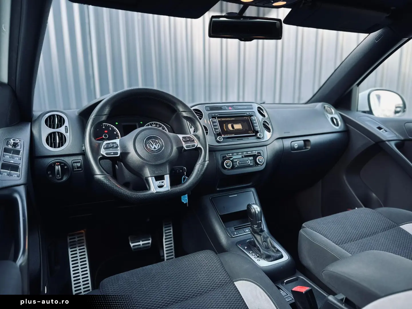 VOLKSWAGEN TIGUAN R-LINE   FAB 03.2012   2.0 BENZINA 210CP