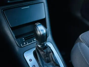 VOLKSWAGEN TIGUAN R-LINE   FAB 03.2012   2.0 BENZINA 210CP