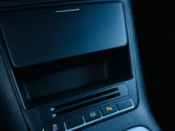 VOLKSWAGEN TIGUAN R-LINE   FAB 03.2012   2.0 BENZINA 210CP