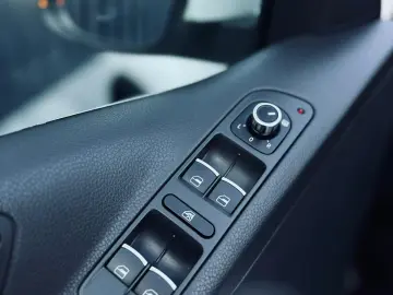 VOLKSWAGEN TIGUAN R-LINE   FAB 03.2012   2.0 BENZINA 210CP