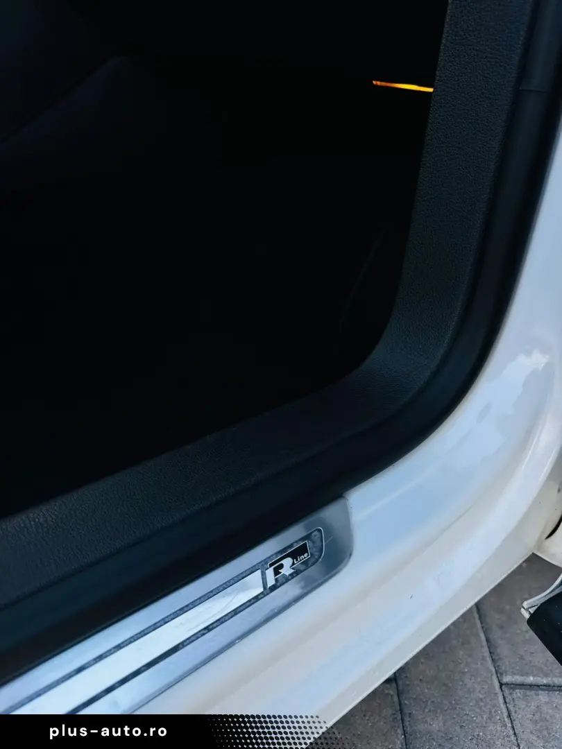 VOLKSWAGEN TIGUAN R-LINE   FAB 03.2012   2.0 BENZINA 210CP