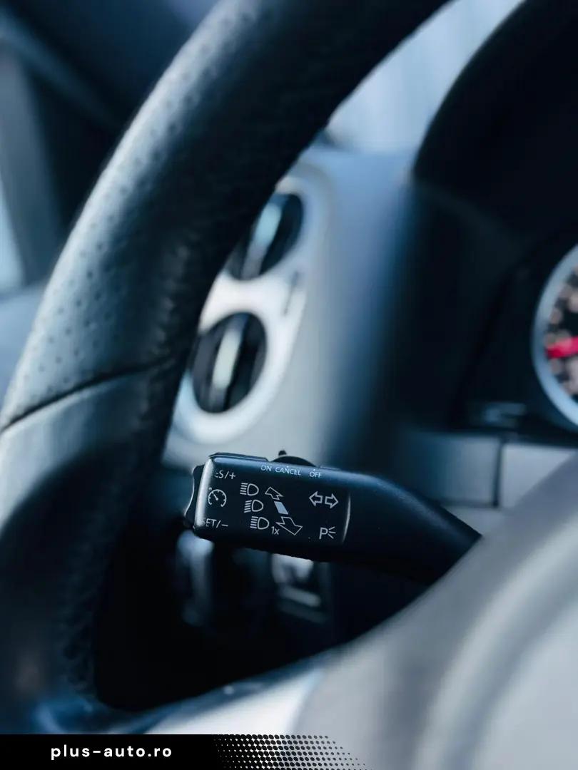 VOLKSWAGEN TIGUAN R-LINE   FAB 03.2012   2.0 BENZINA 210CP