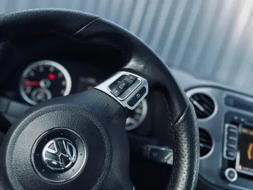 VOLKSWAGEN TIGUAN R-LINE   FAB 03.2012   2.0 BENZINA 210CP