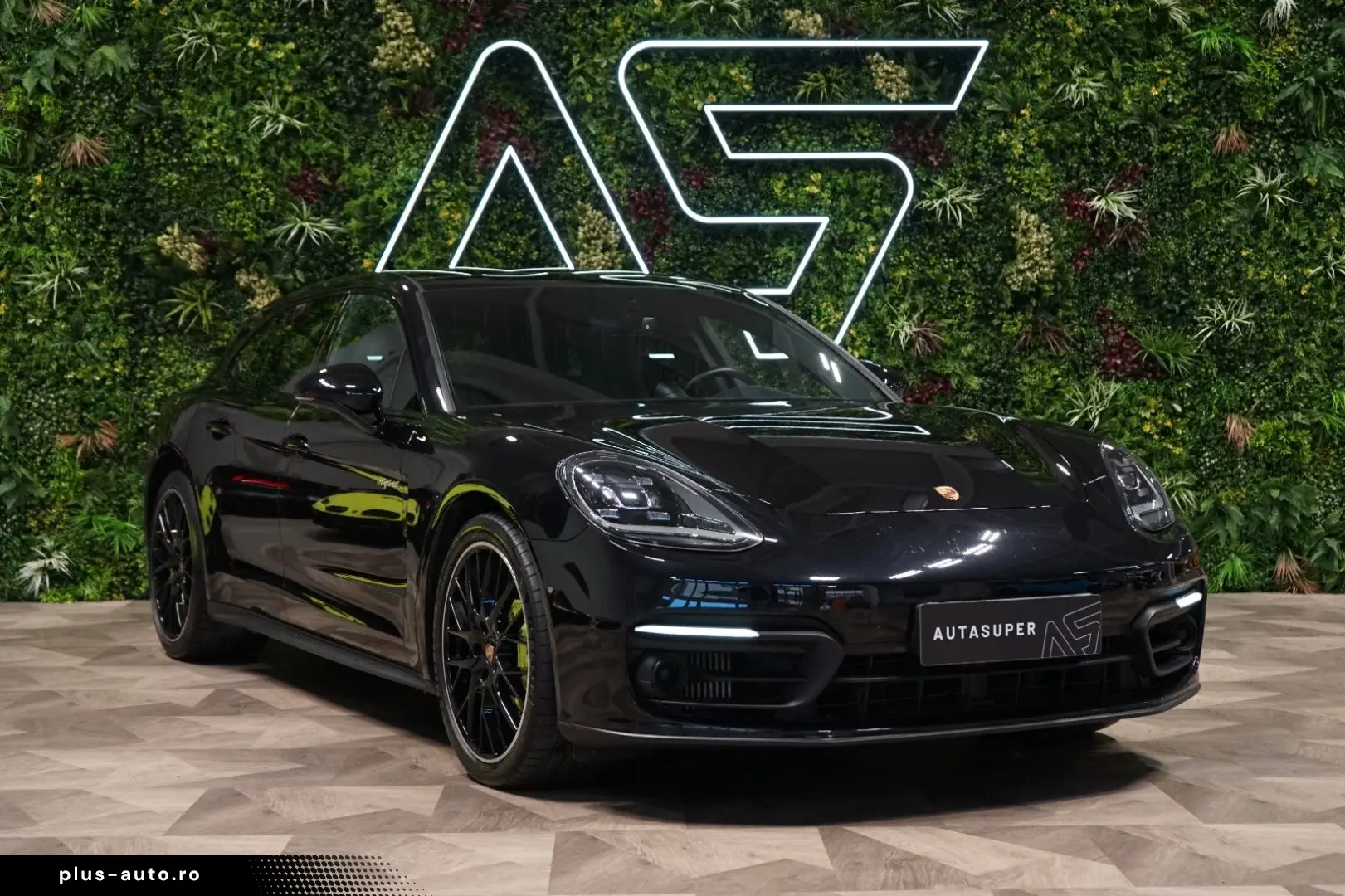 PORSCHE Panamera 4 E-HYBRID PANO BOSE CHRONO 60.744€ NET