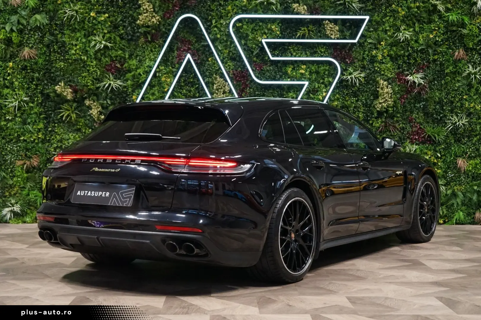 PORSCHE Panamera 4 E-HYBRID PANO BOSE CHRONO 60.744€ NET