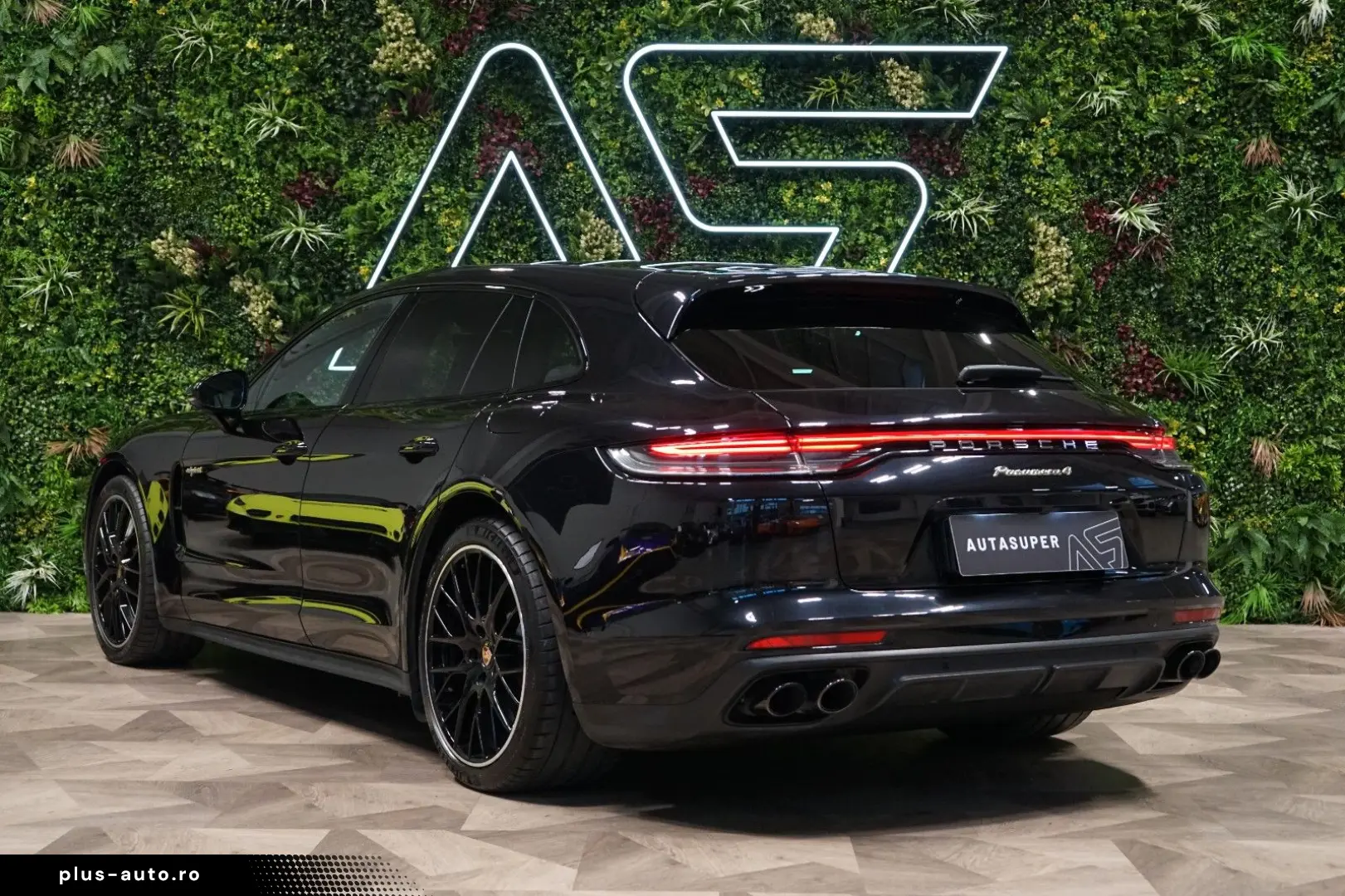 PORSCHE Panamera 4 E-HYBRID PANO BOSE CHRONO 60.744€ NET