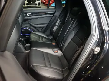 PORSCHE Panamera 4 E-HYBRID PANO BOSE CHRONO 60.744€ NET