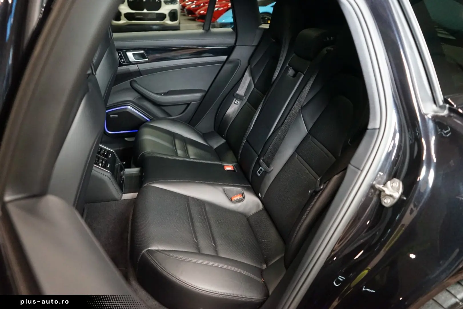 PORSCHE Panamera 4 E-HYBRID PANO BOSE CHRONO 60.744€ NET