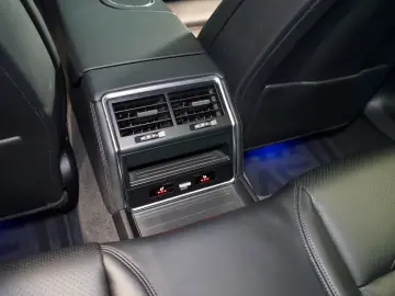 PORSCHE Panamera 4 E-HYBRID PANO BOSE CHRONO 60.744€ NET