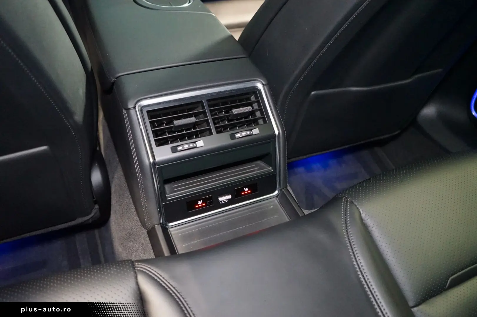 PORSCHE Panamera 4 E-HYBRID PANO BOSE CHRONO 60.744€ NET