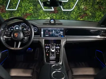 PORSCHE Panamera 4 E-HYBRID PANO BOSE CHRONO 60.744€ NET