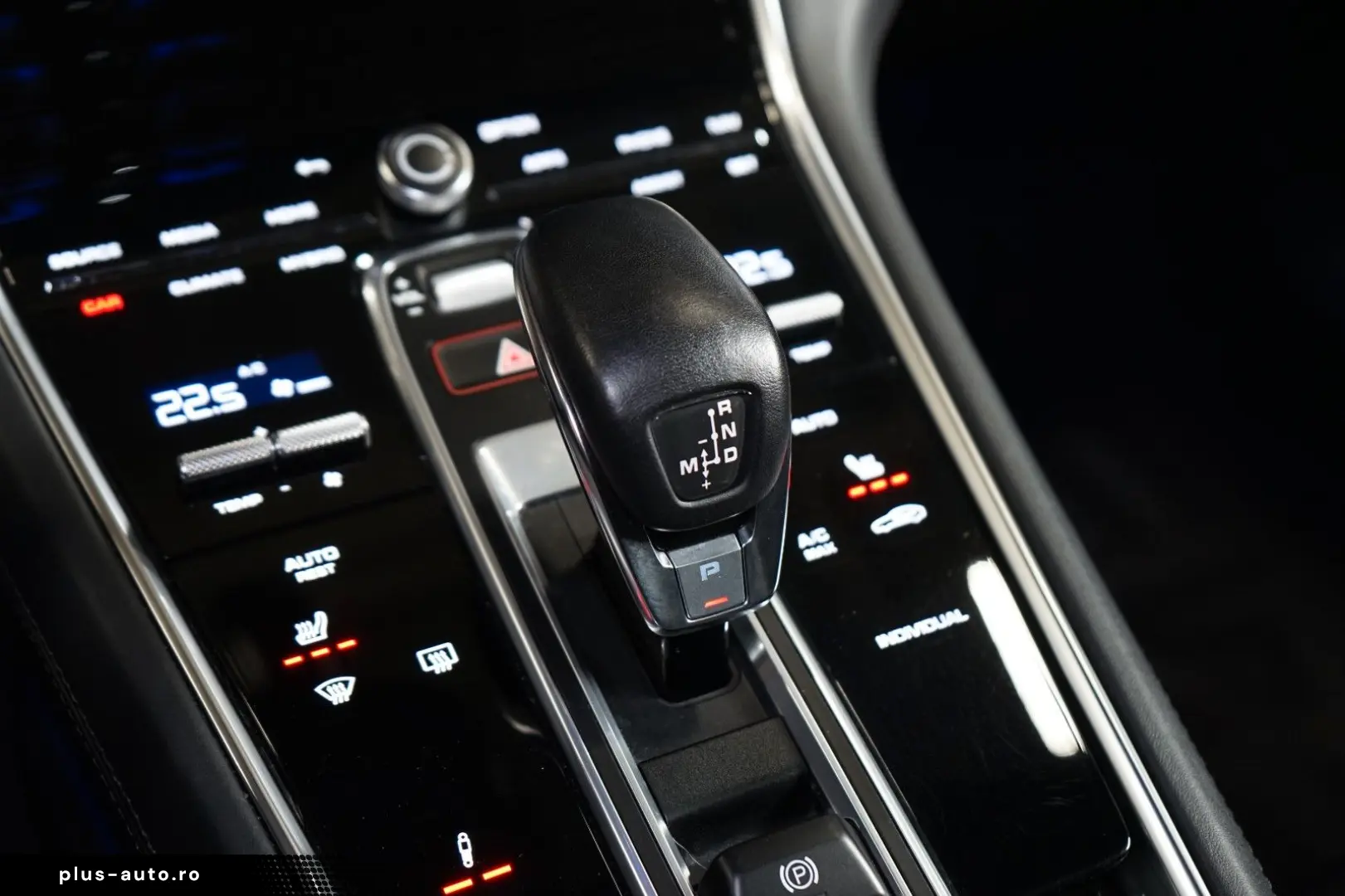 PORSCHE Panamera 4 E-HYBRID PANO BOSE CHRONO 60.744€ NET