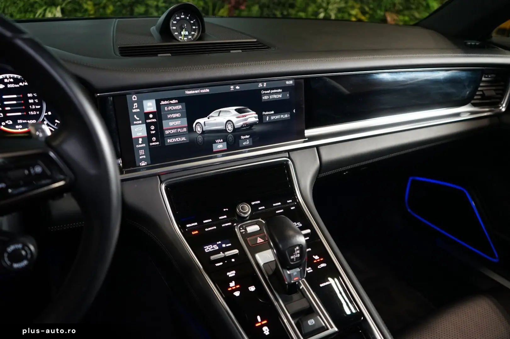 PORSCHE Panamera 4 E-HYBRID PANO BOSE CHRONO 60.744€ NET